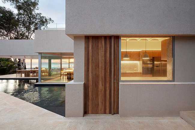 From difficulty to design opportunity. Bundle House in Menorca