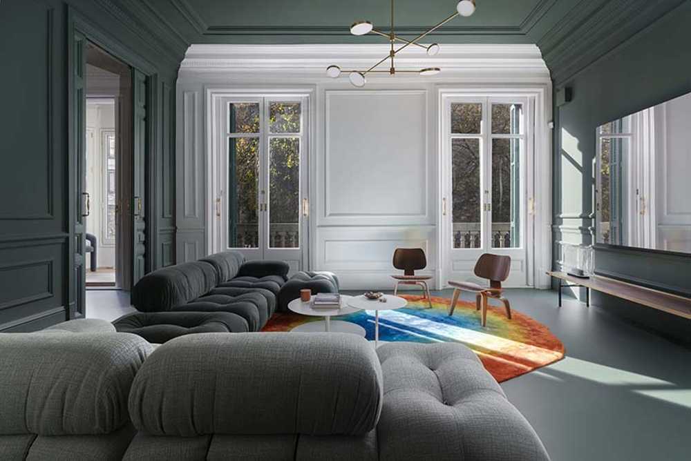 Rebirth of a modernist house: interior design between history and innovation