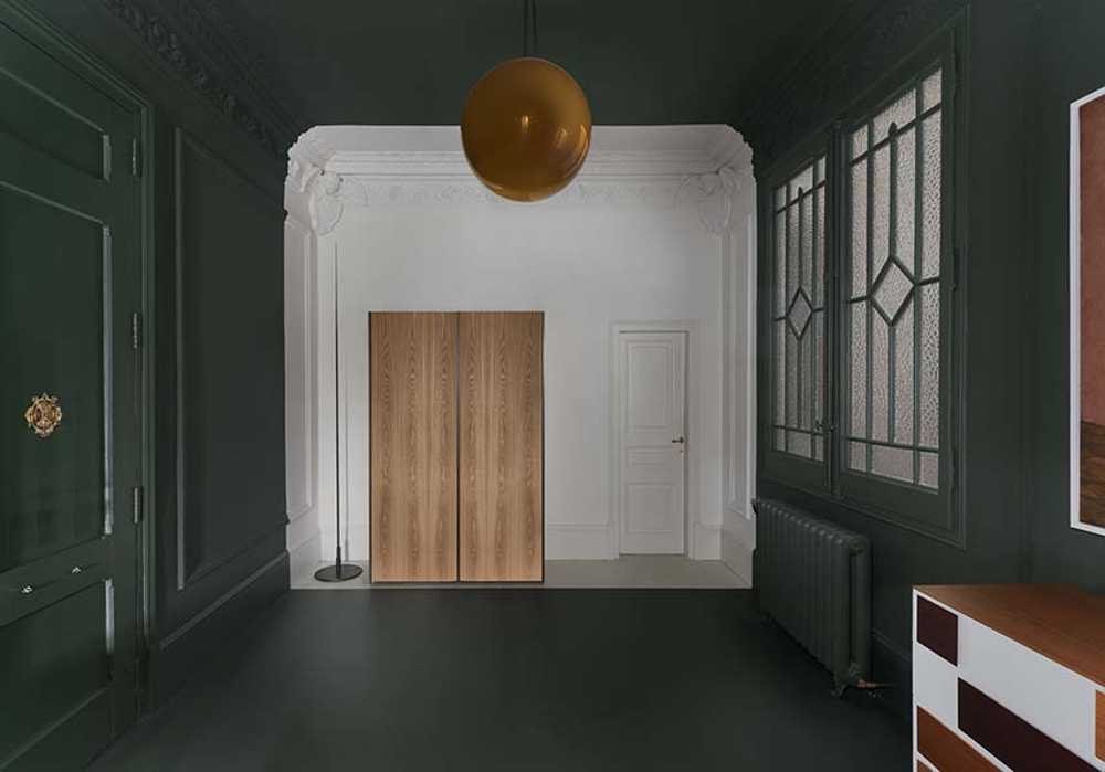 Rebirth of a modernist house: interior design between history and innovation