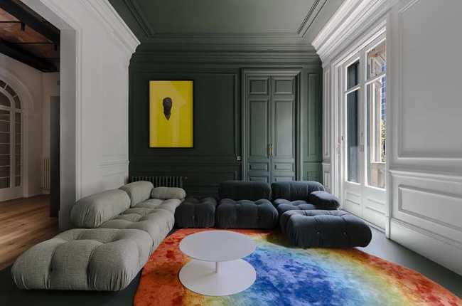 Rebirth of a modernist house: interior design between history and innovation