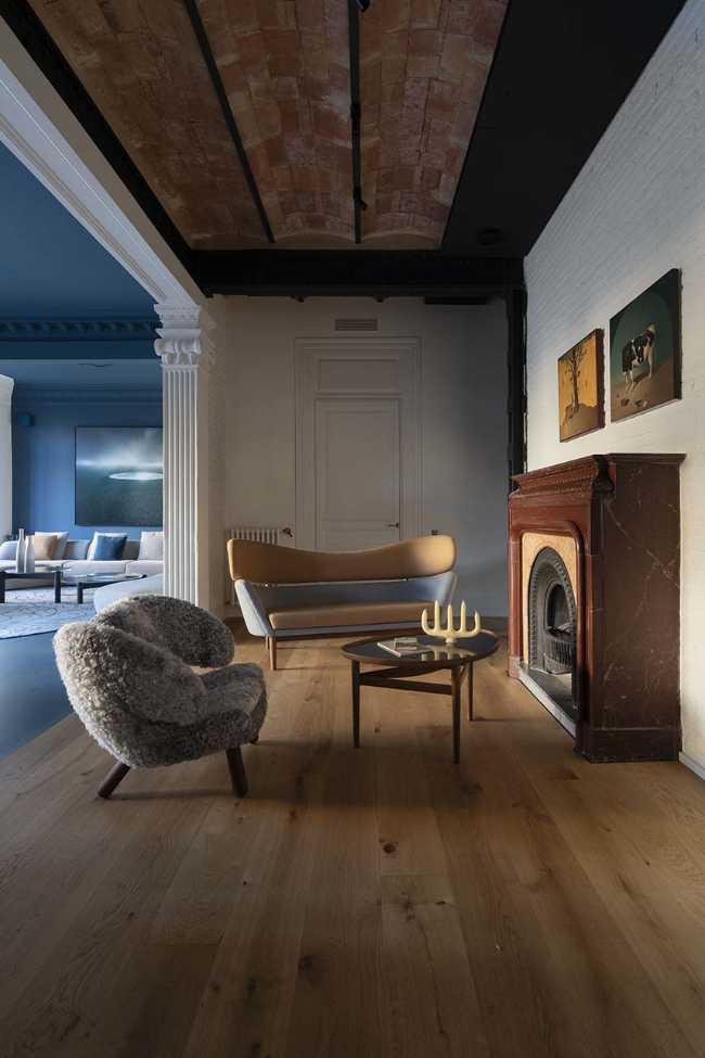 Rebirth of a modernist house: interior design between history and innovation