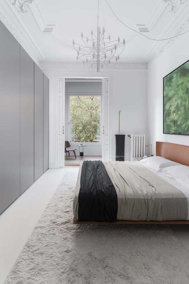 Rebirth of a modernist house: interior design between history and innovation