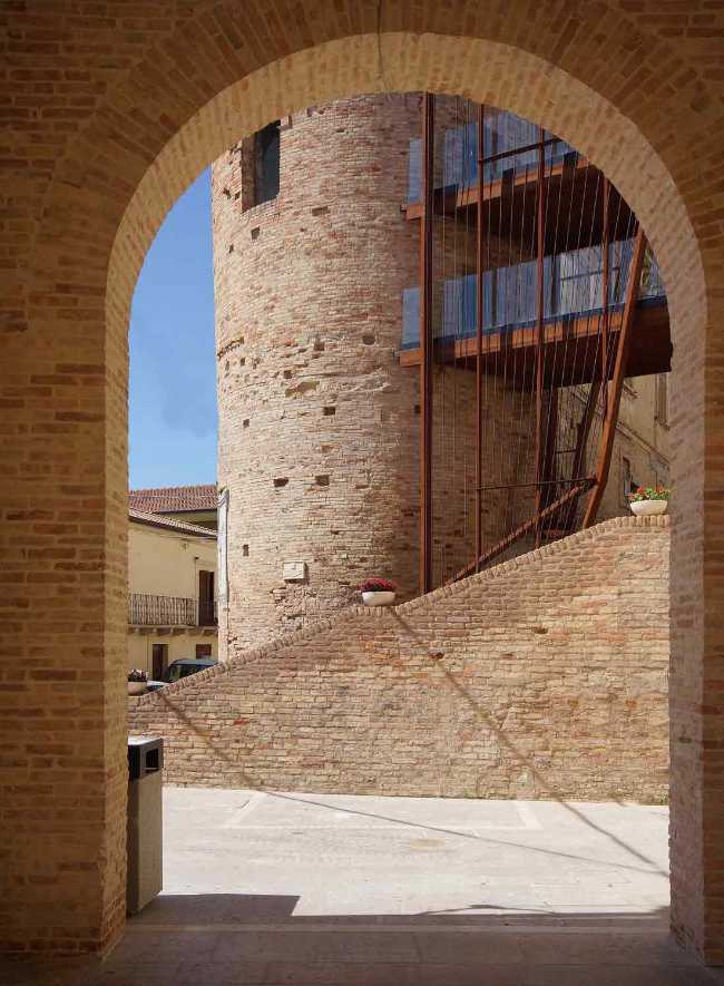 Gabella gate: il restauro architettonico che ricuce il tempo