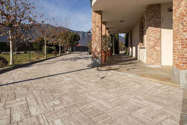 Pavimentazione di prestigio nella Valle Infernotto: il progetto che esalta estetica e funzionalità