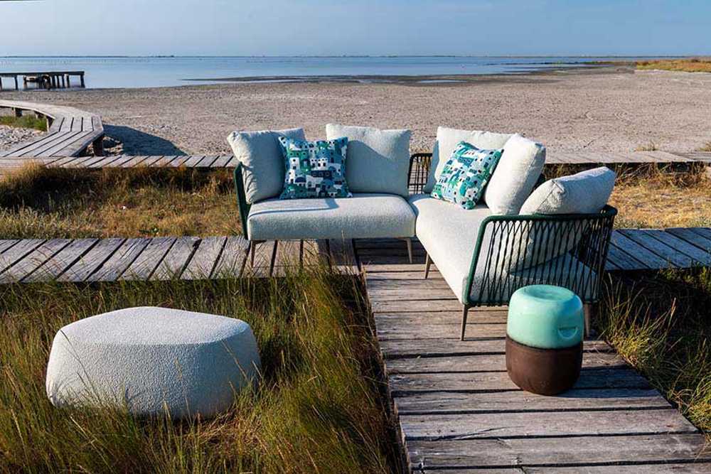 Sofas, armchairs, and ottomans Veranda for young and quality outdoor spaces