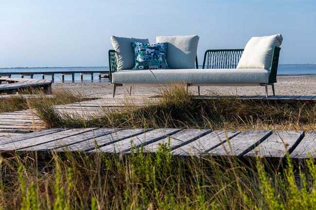 Sofas, armchairs, and ottomans Veranda for young and quality outdoor spaces