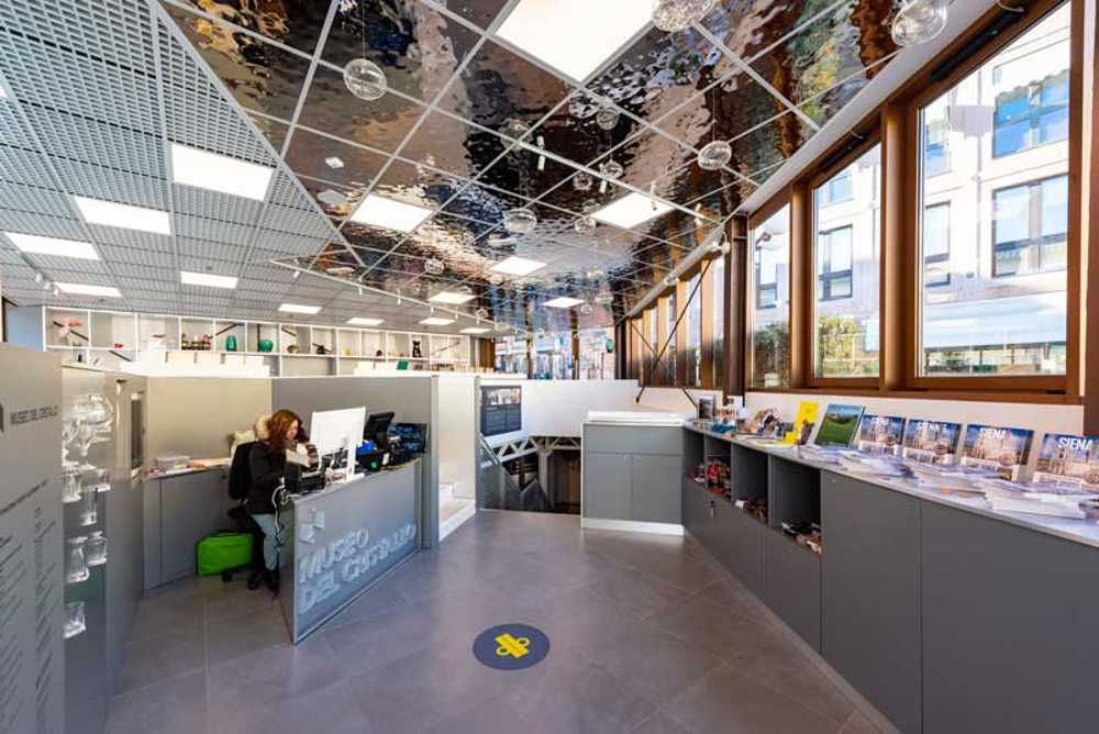 A journey through Air Water Earth and Fire in the Crystal Museum