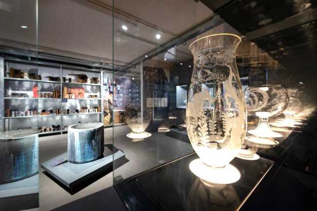 A journey through Air Water Earth and Fire in the Crystal Museum