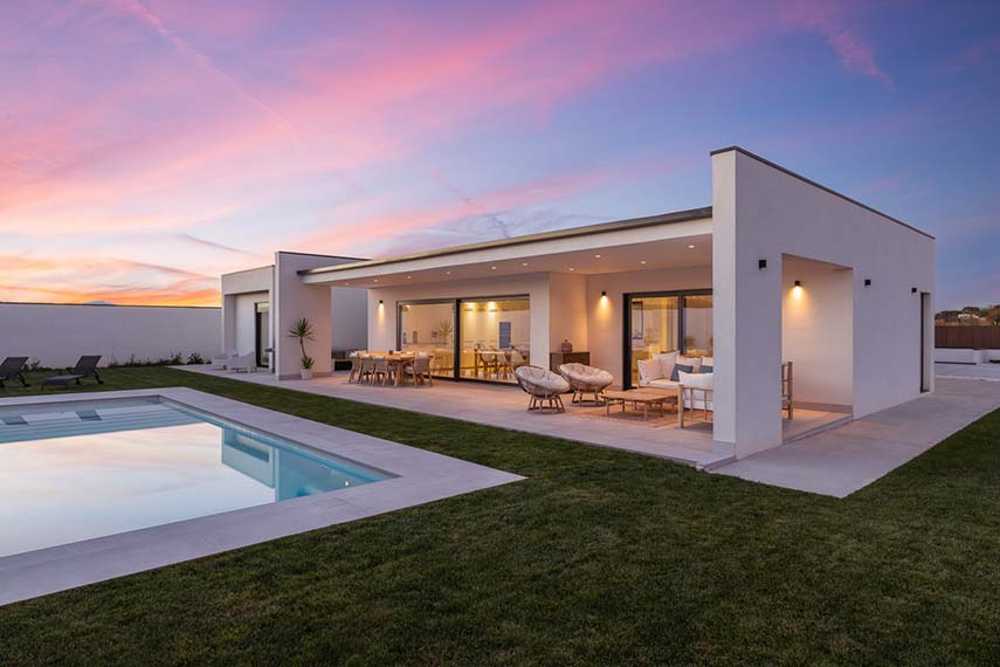 Villa individuelle d'un étage : un projet de luxe et de durabilité