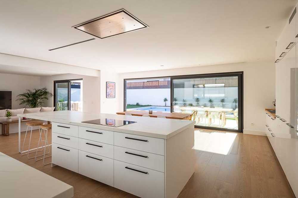 Villa individuelle d'un étage : un projet de luxe et de durabilité