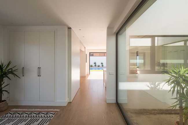 Villa individuelle d'un étage : un projet de luxe et de durabilité