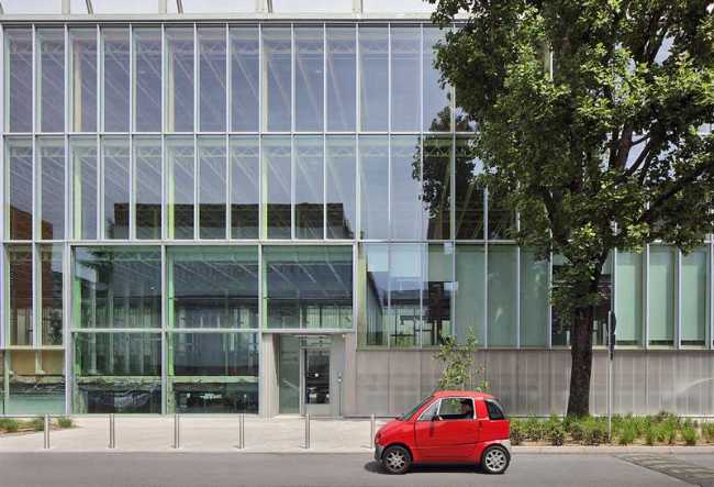 BICOCCA SUPERLAB: LEED Gold requalification between memory and innovation