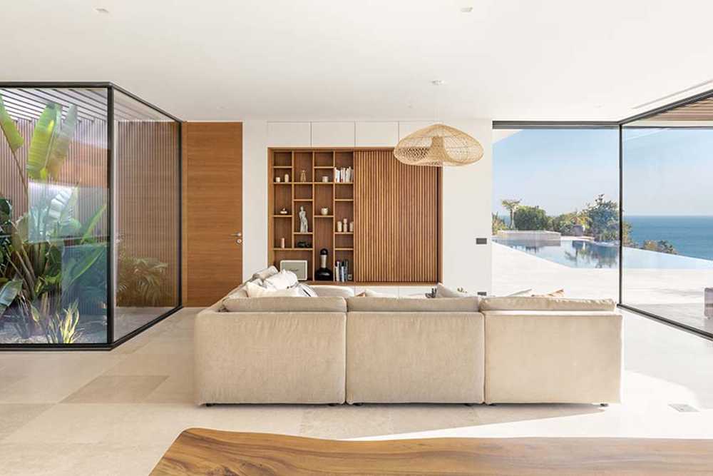 Villa Selvadolce: a refuge of peace and nature between sky and sea