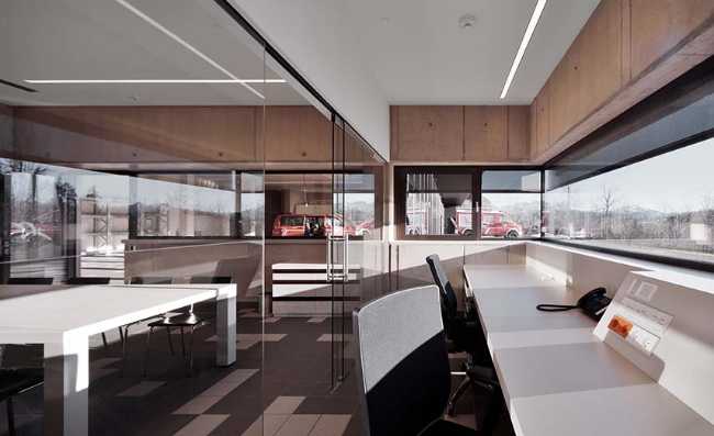 Centro di Protezione civile Renon. Scultoreo simbolo di collaborazione