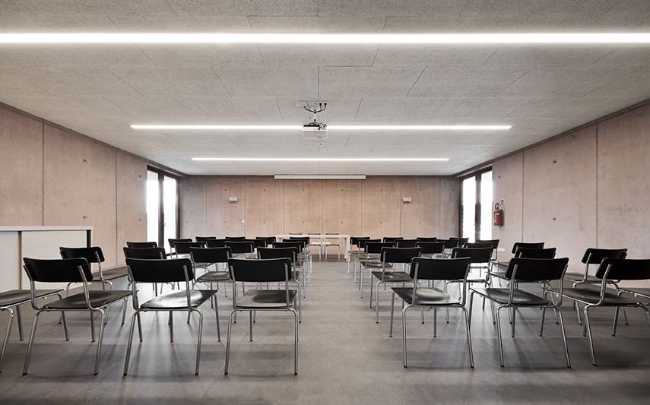 Centro di Protezione civile Renon. Scultoreo simbolo di collaborazione