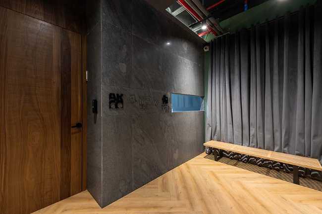 Corporativo P8. Design per la produttività con accenti di verde