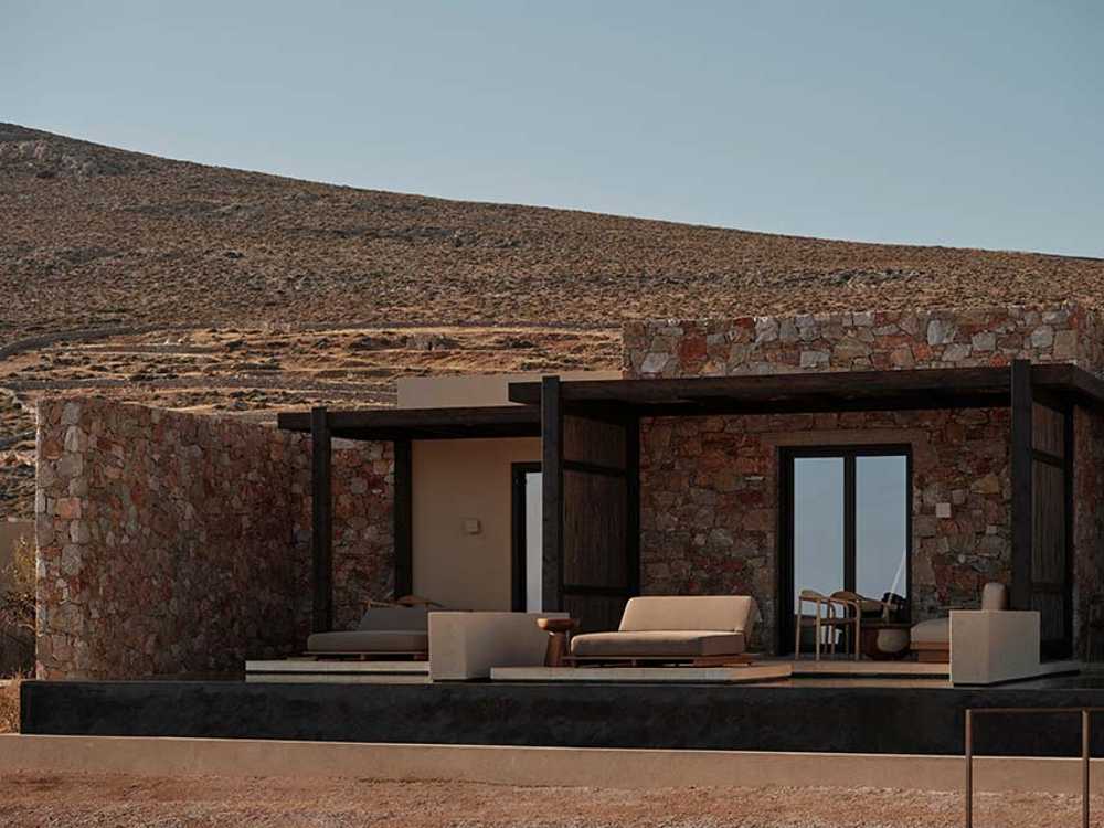 Gundari Resort: minimal volumes and luxury of time in the Greek islands