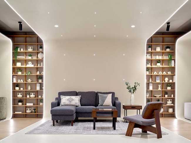 Cozey Flagship Experience Centre. Retail space from digital
