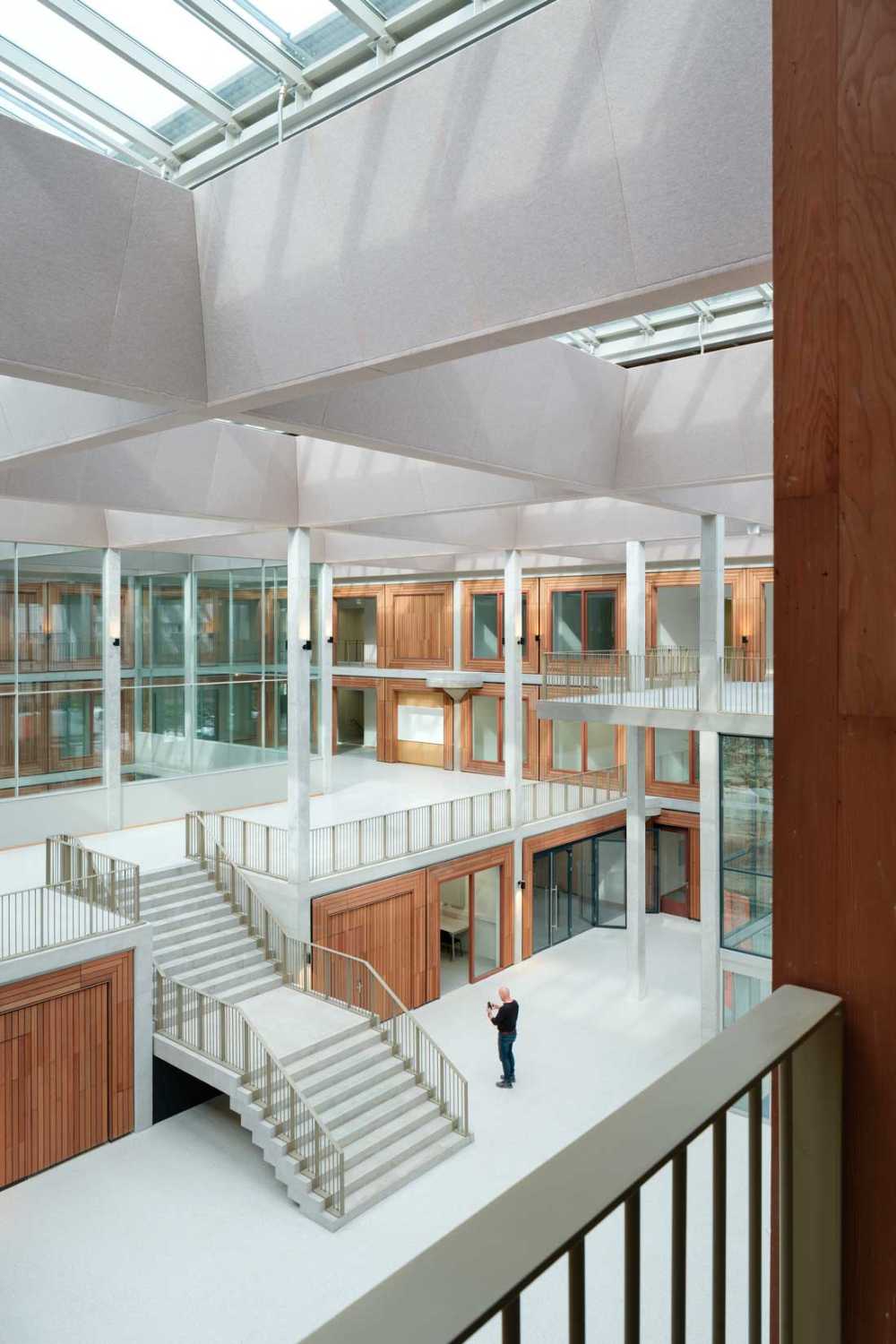 Diálogo con el pasado en el proyecto Completion of Herta Mohr Building