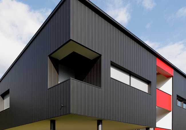 Il Restyling innovativo delle Facciate Metalliche. Tra Strategie di Protezione, Riqualificazione e Design