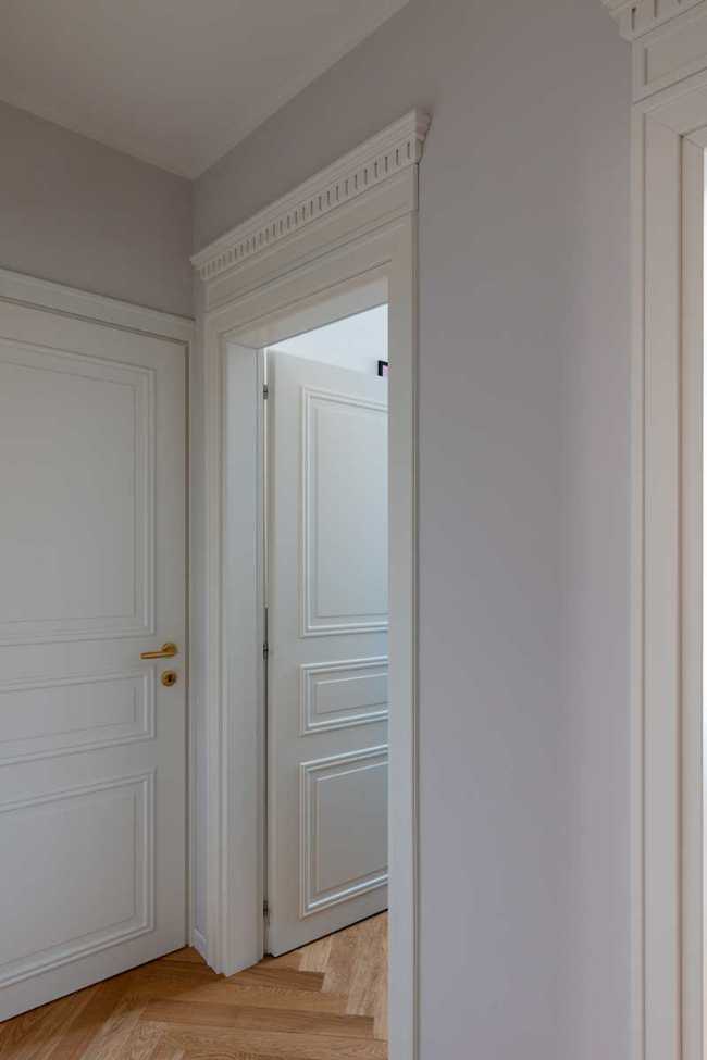 Elegancia y luz: VTR, un apartamento de los años '20 renace en Milán.