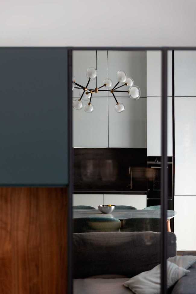 Elegancia y luz: VTR, un apartamento de los años '20 renace en Milán.