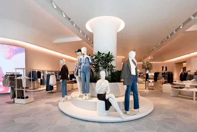 Dynamite Flagship: puissance créative à Montréal