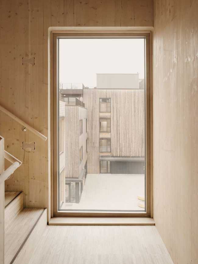 HasleTre: el edificio comercial desmontable y reciclable de madera