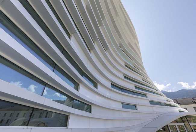 Saint-Gobain Italy for the new university campus of Valle d'Aosta