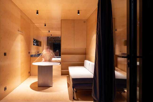 Módulo habitacional transportable en una carcasa metálica: 019 Cabin