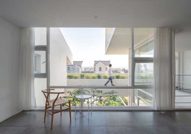 Villa Pudong a model of a country house for contemporary China