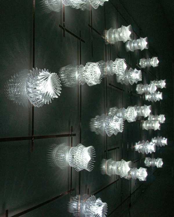 Heliodiscus, the light suspended between sea and sky