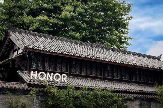 HONOR Flagship Store a Chengdu: tra brand storytelling e spazi unici