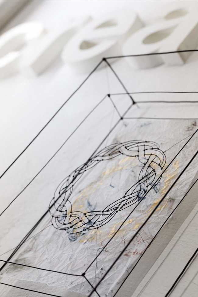 U INVERSE | Tissages de matière entre lumières et ombres amènent l'art dans le quotidien