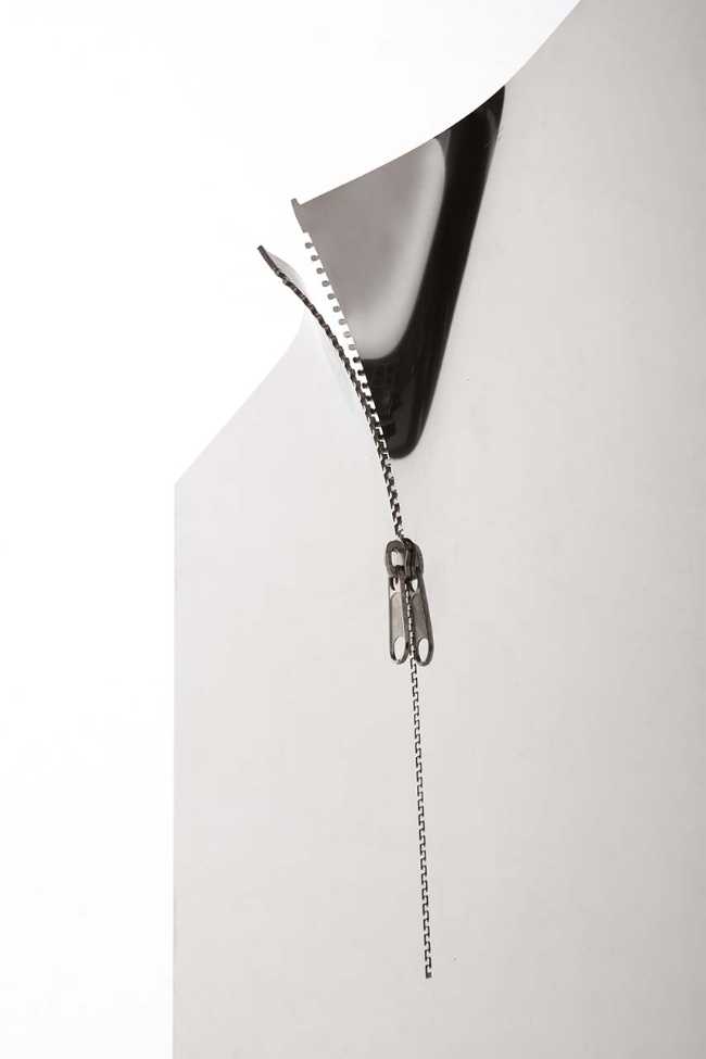 Le design entre obsession et créativité : 12 visions exposées