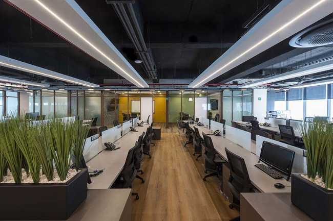 Interior aziendale per un’immagine elegante e temprata: Serfimex