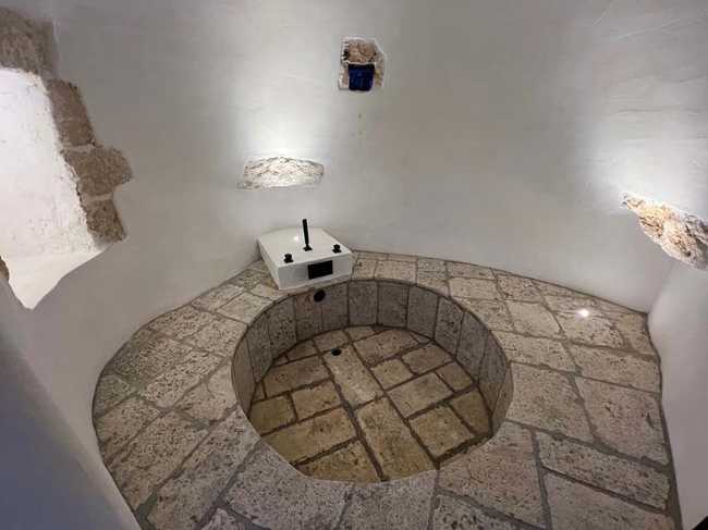 Glass Tree in Salento. Ancient atmosphere among lamie and trulli