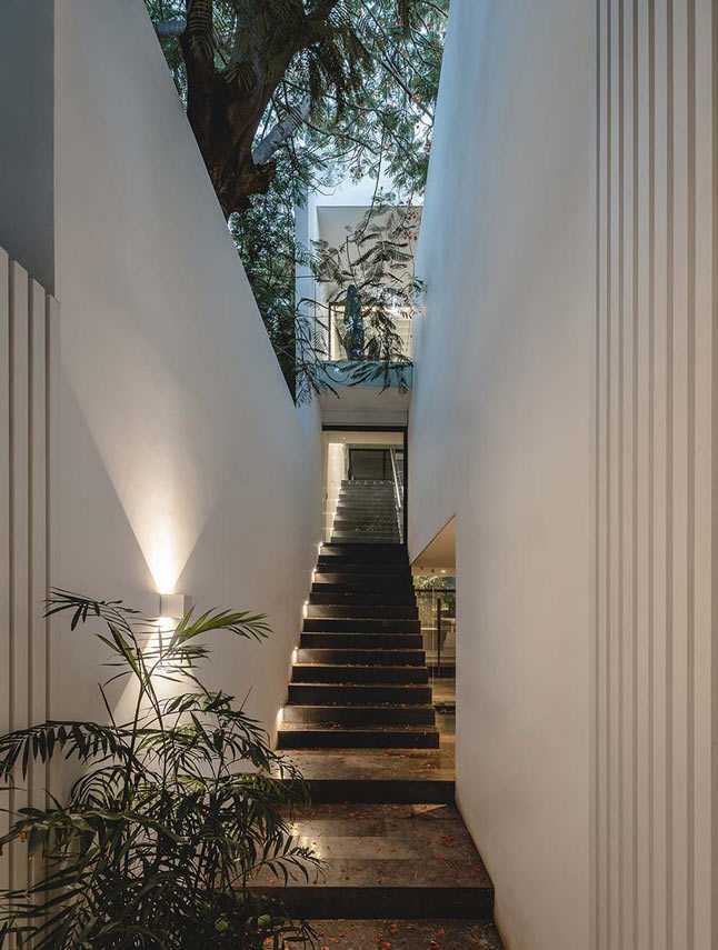 Extraordinary daily: The Asylum where inspiration becomes space