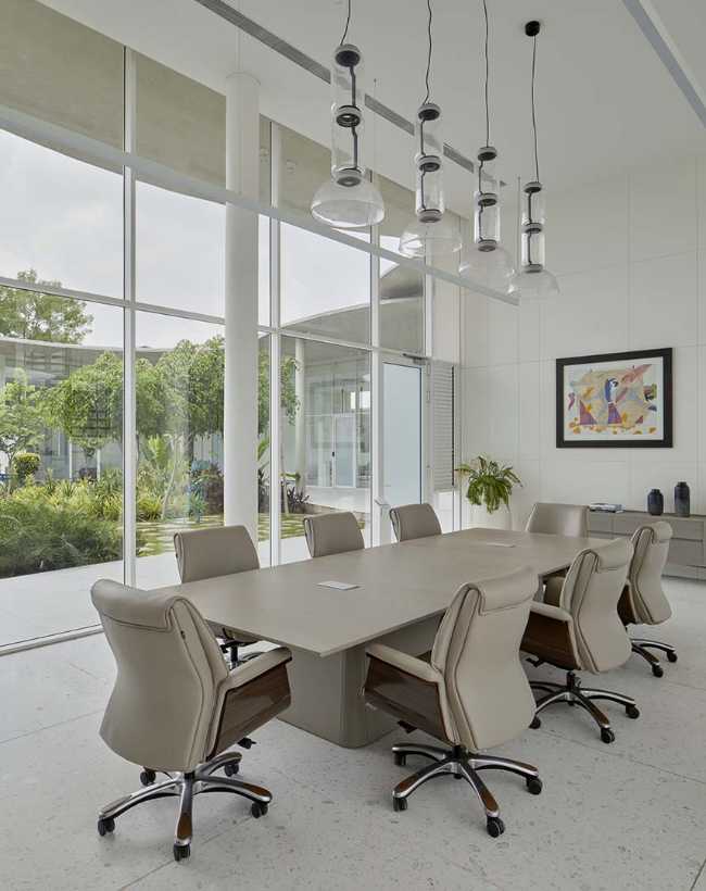 Trascender el espacio de trabajo convencional: edificio Amoeba 2.0