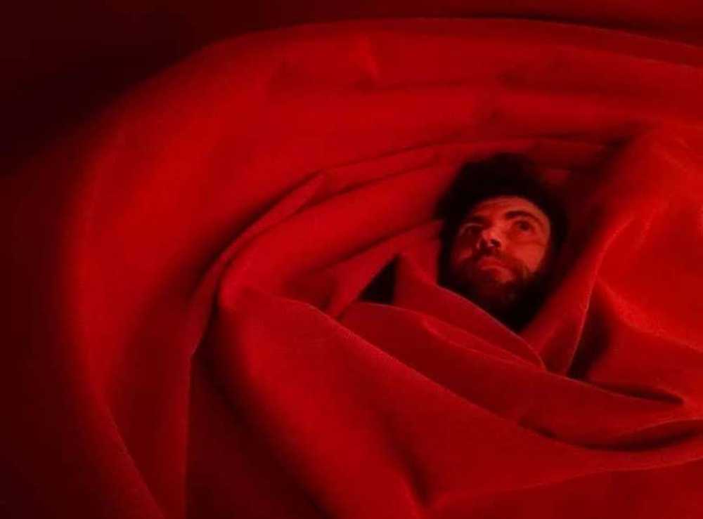 Luigi Carriero: the secret balance between form, matter, and vision