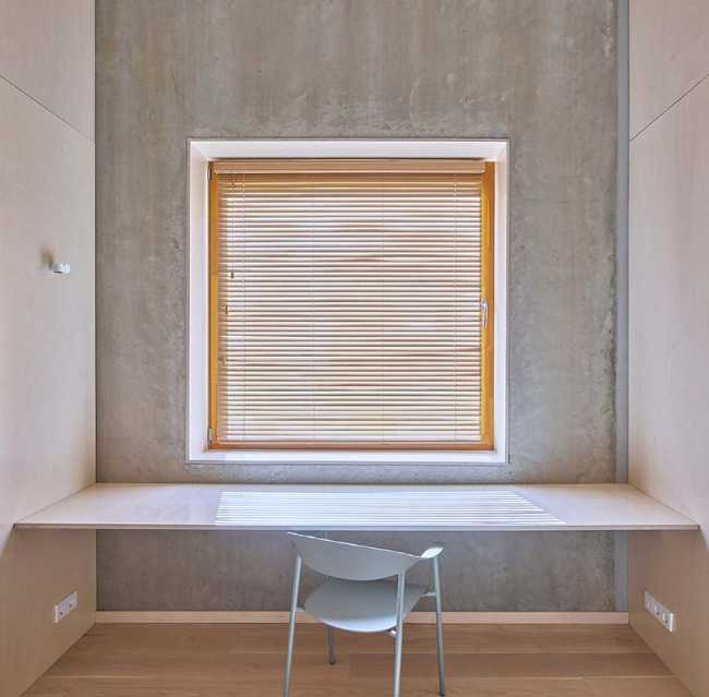 025 Concrete Home. Sinceridad del material y esencialidad de formas