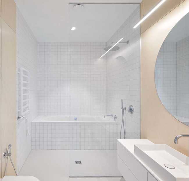 025 Concrete Home. Sinceridad del material y esencialidad de formas