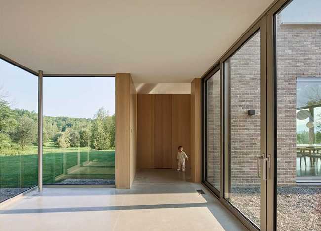 House Des Lauriers: tradition and modernity in Canada