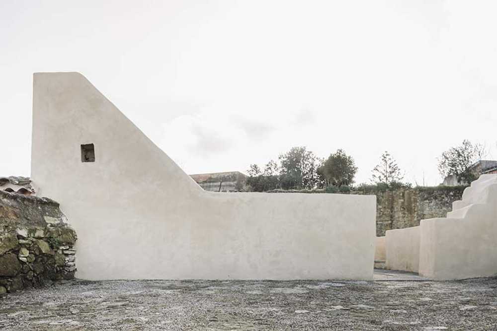 Valeur symbolique des ruines et régénération urbaine à Simala