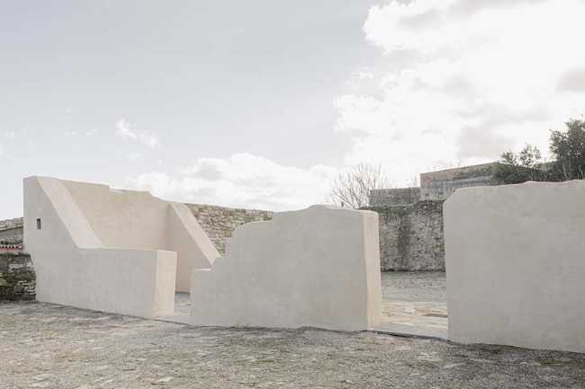 Valeur symbolique des ruines et régénération urbaine à Simala