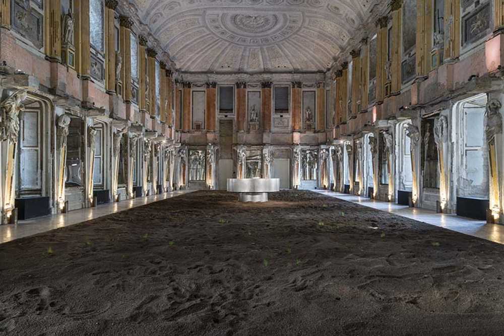 Pastorale di Nico Vascellari trasforma la Sala delle Cariatidi