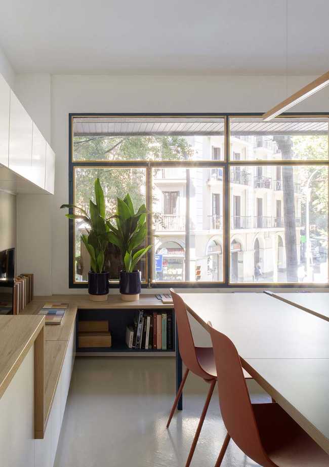 From the plot to the project: El Despatx is reborn in Barcelona