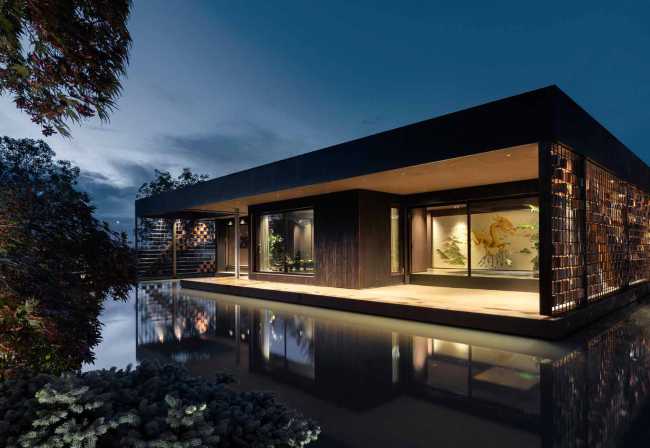 Le Pavillon, la maison d'hôtes entre verre, microciment et jardins zen