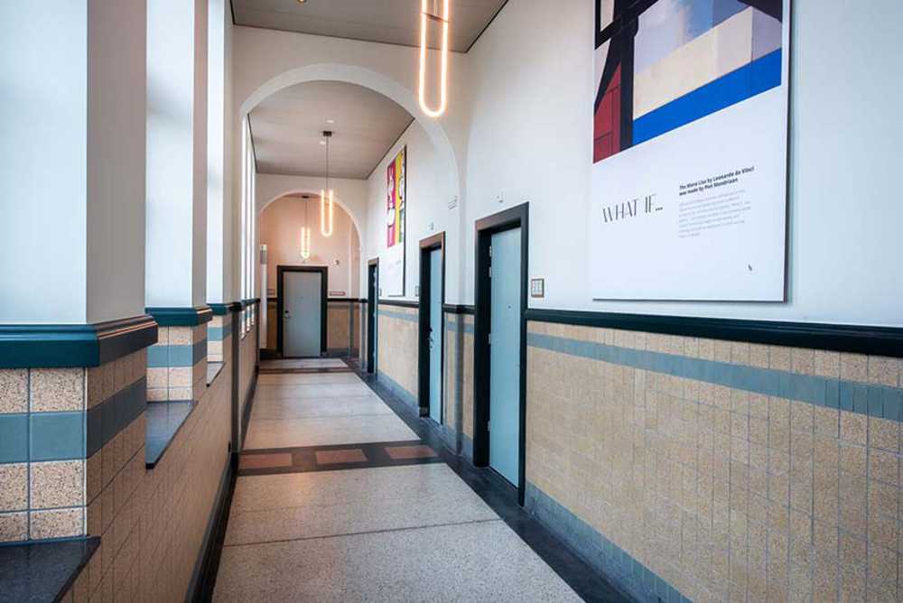 De escuela femenina a hotel moderno y rebelde. The Rebyl en Nijmegen