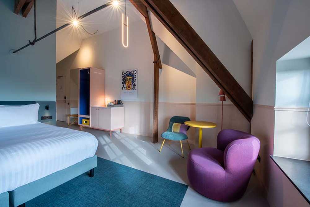 De escuela femenina a hotel moderno y rebelde. The Rebyl en Nijmegen